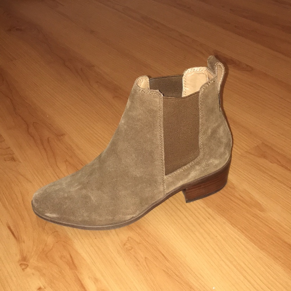 Steve Madden Booties